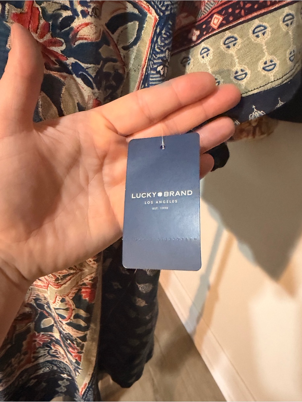 NWT Lucky Brand Boho Medallion Print Tee Navy Multi Size 1X MSRP $39.50 - Picture 2 of 6